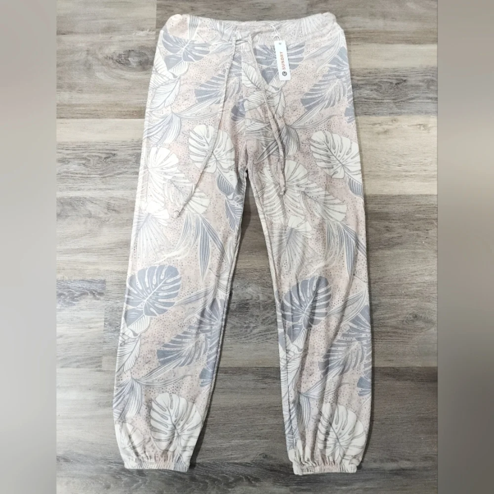Sundry Palm Tree Printed Joggers Size 1 / Small New With Tags - Picture 1 of 8